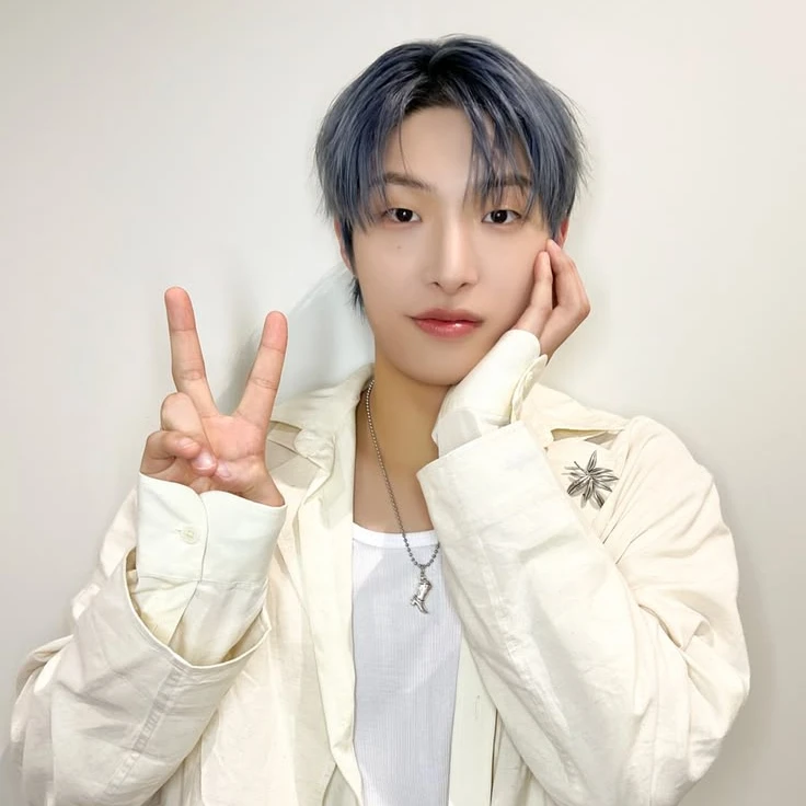 ATEEZ ソン・ミンギ 2026年7月11日 まで広告サポート中！ │ ATEEZ